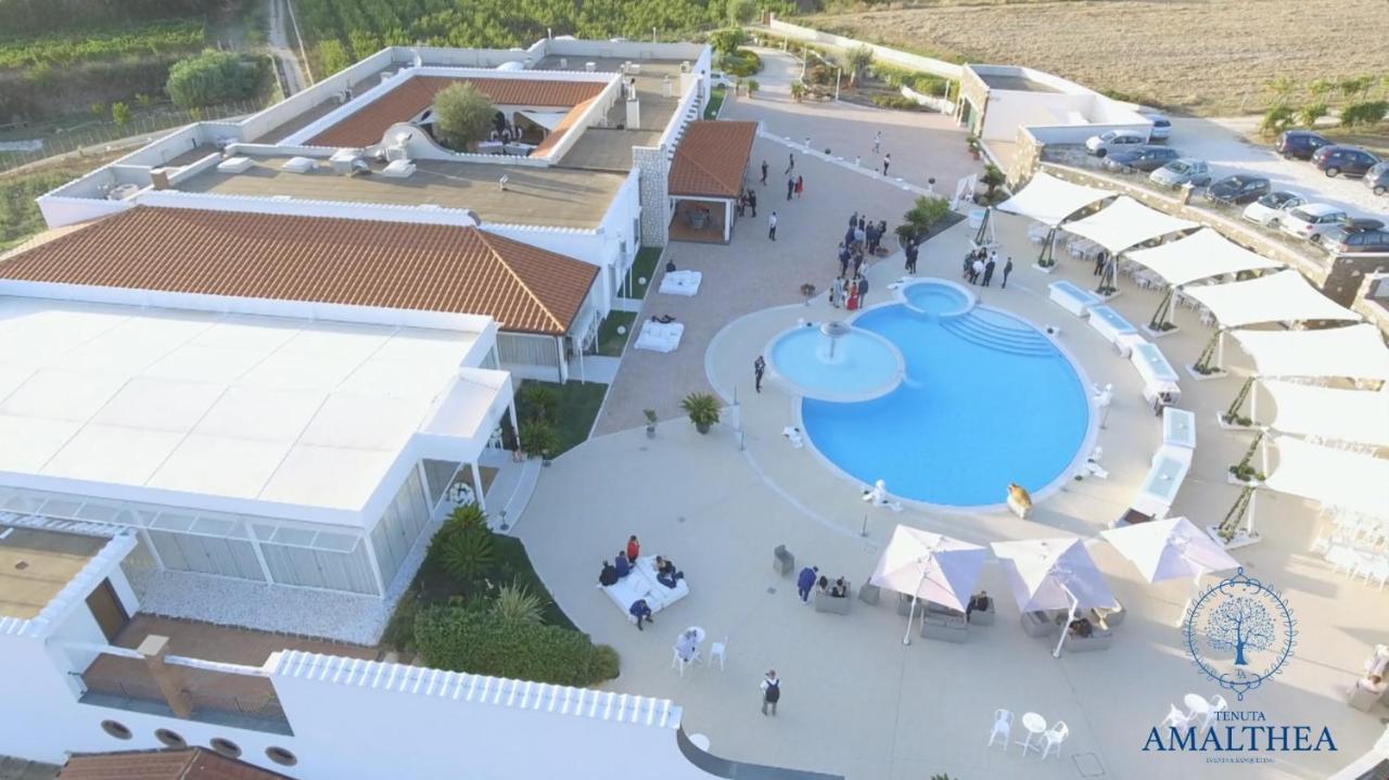 Tenuta Amalthea Villa Sessa Aurunca Bagian luar foto