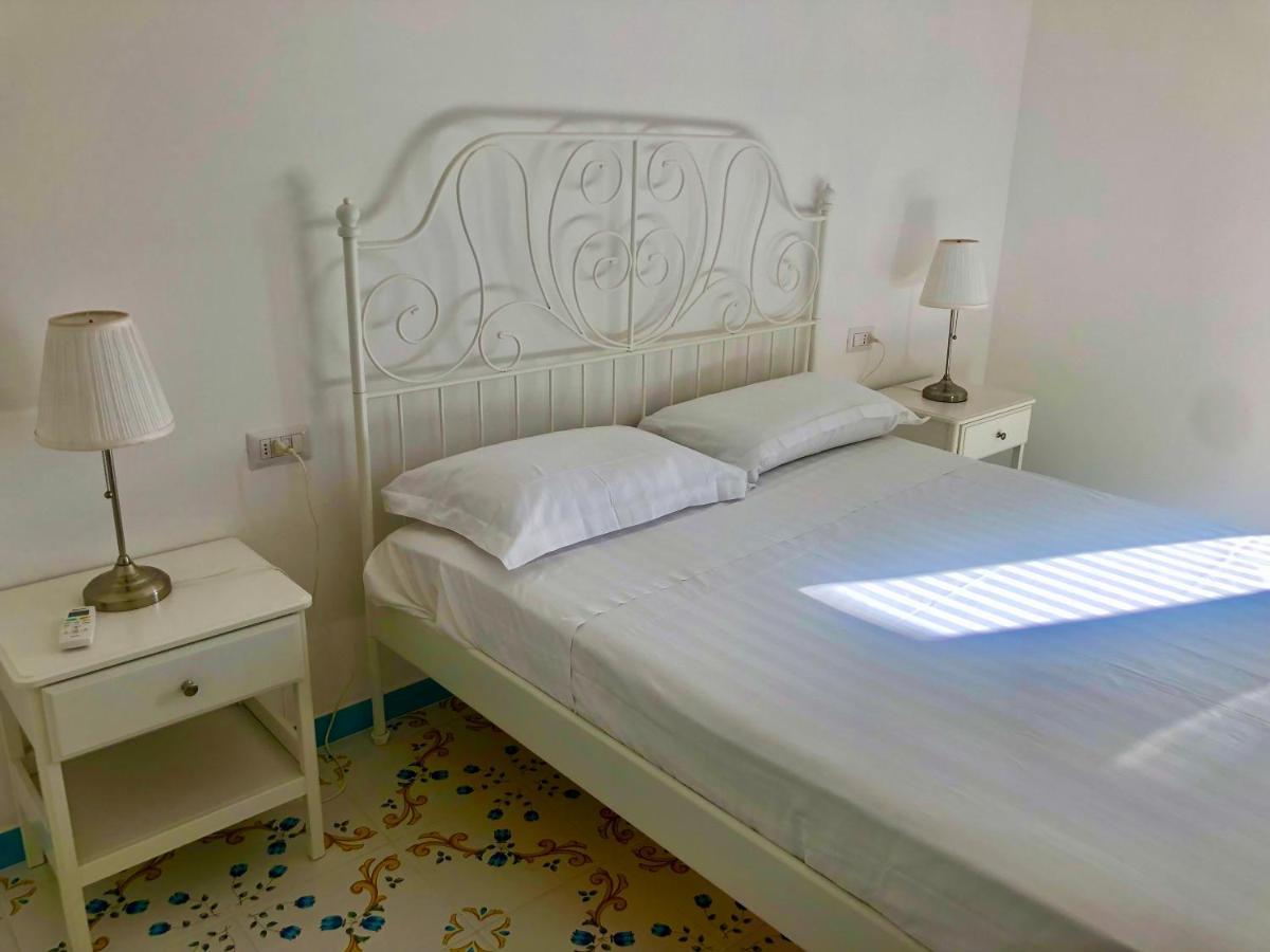 Tenuta Amalthea Villa Sessa Aurunca Bagian luar foto