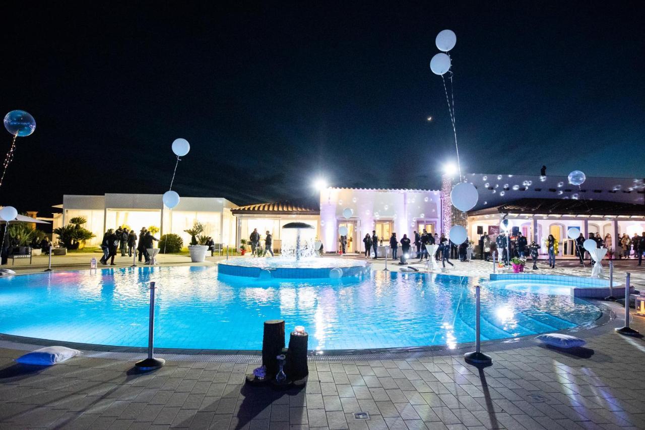 Tenuta Amalthea Villa Sessa Aurunca Bagian luar foto